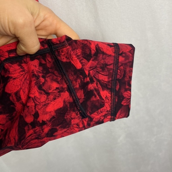 Lululemon Wunder Under Hi-Rise 7/8 Tight 25" Carminetrue Red Black- Size 4 - Picture 9 of 13
